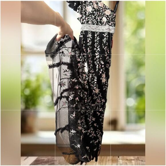 Mac Duggal Embroidered One Shoulder Gown Black Floral Lace up Dress NWT - Picture 9 of 16